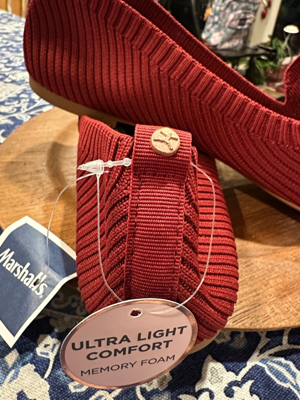 Danskin Red Ribbed Knit Ballet Flats - Picture 6 of 6